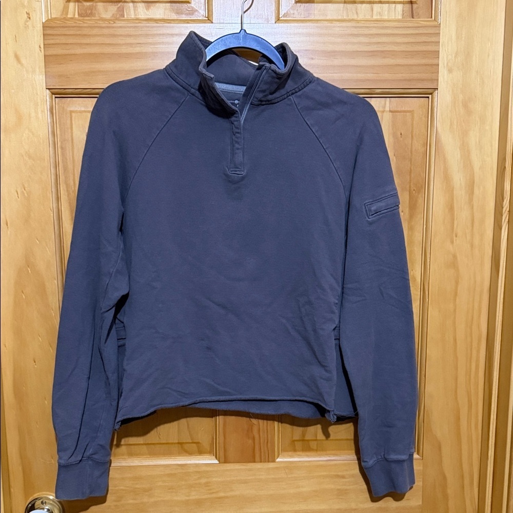 Duluth Trading Gray Pullover 1/4 Zip Pullover Short Boxy Sweatshirt Distressed